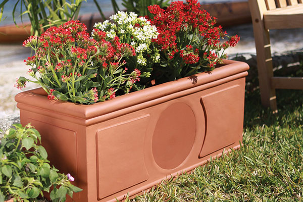 bluetooth outdoor planter speaker